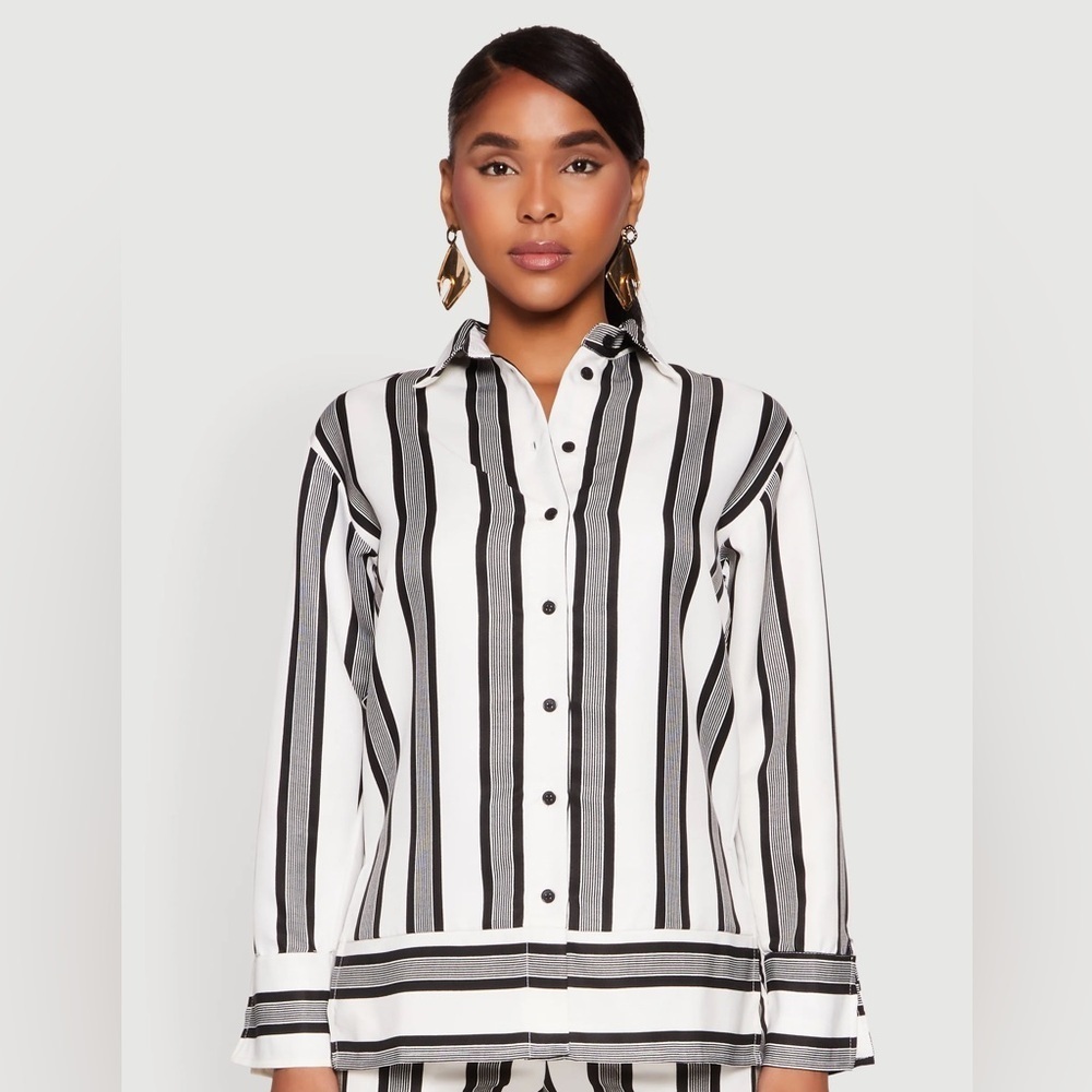 Striped Black and White Women's Top, HM, size small, loose fit, business casual